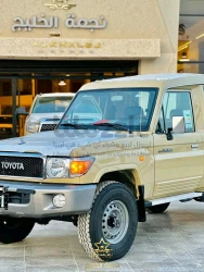 TOYOTA LAND CRUISER موديل 2022