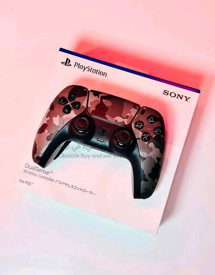 ذراع التحـكم DualSense ✨ 🎮
وبنسختها "Camouflage" 🪖

لمنصـة اللعـب Playstation 5