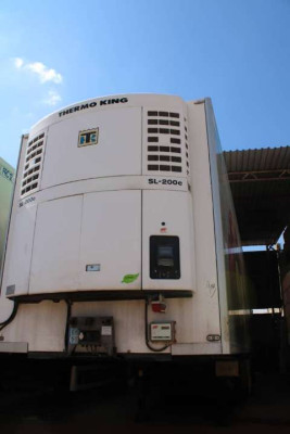 مقطورة حافظة ثلاجة VEDECAR مستعملة شركة الخضراوي للشاحنات والآلات الثقيلة _ مصراتة