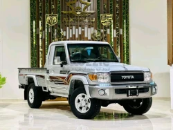 TOYOTA LAND CRUISER موديل 2021