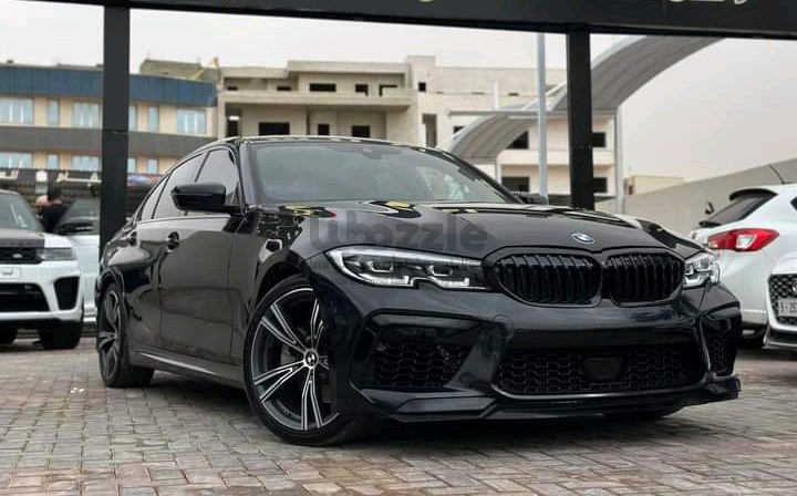 BMW330i kitM 2020