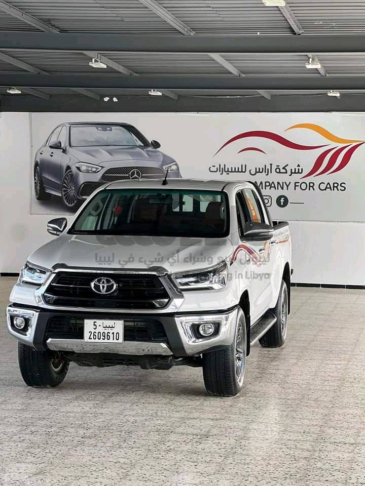 TOYOTA _ HILUX_27 S R 5 2020