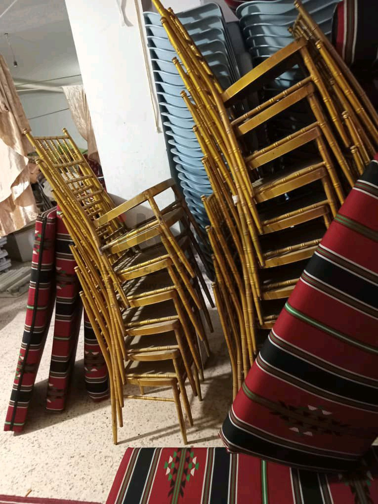 50كرسي مناسبات حديد للبيع المكان طرابلس