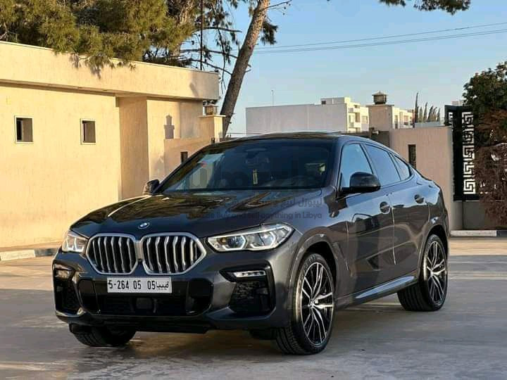 BMW X6 M40i 2021