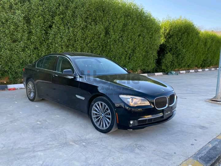 BMW 740i 2013